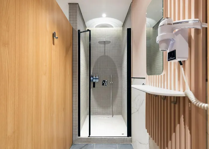 Yotelair Istanbul Airport, Duty Free - International Transit AreaAlbergo